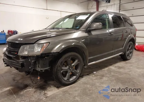 2018 Dodge Journey Crossroad Awd z USA, uszkodzony, nr VIN 3C4PDDGG8JT386345